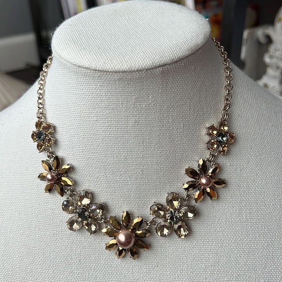 Mtstyle Bling Costume Statement Necklace for Women - Picture 2 of 9